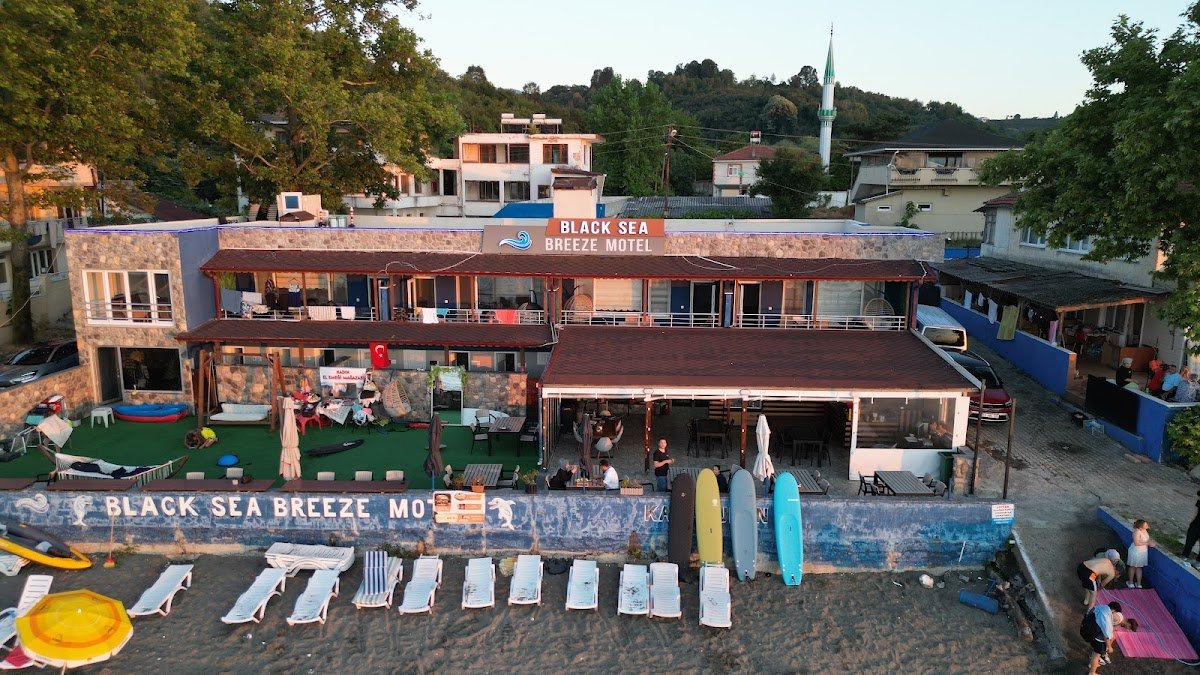 Black Sea Breeze Pansiyon & Restaurant & Beach