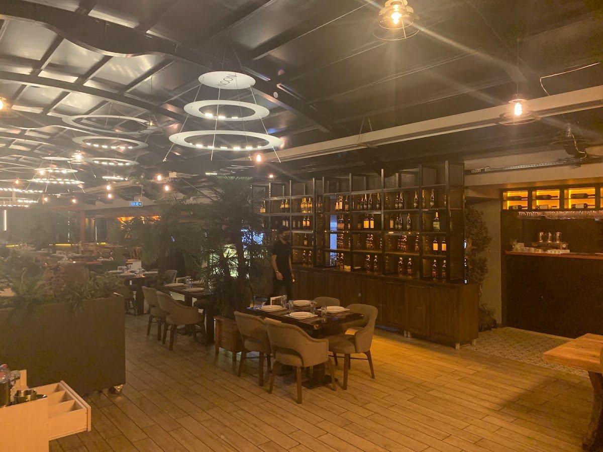Noon Restaurant
