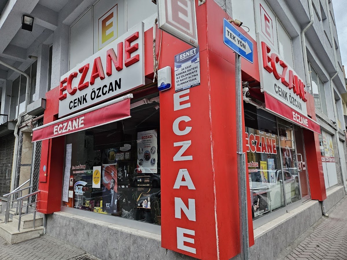 Eczane Cenk Özcan