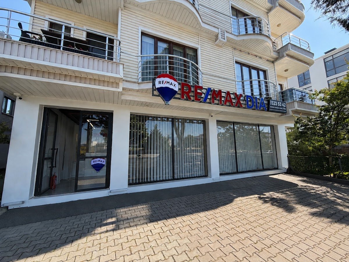 Remax Dia