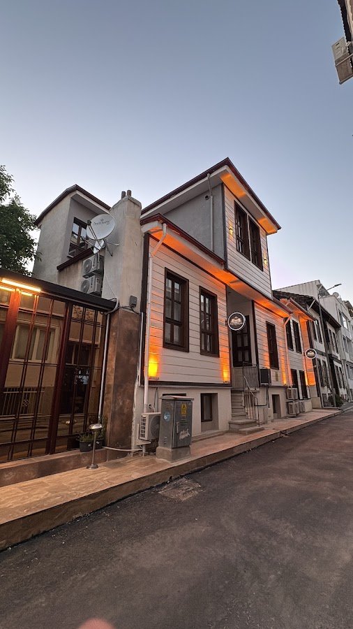 Avlia Konakları