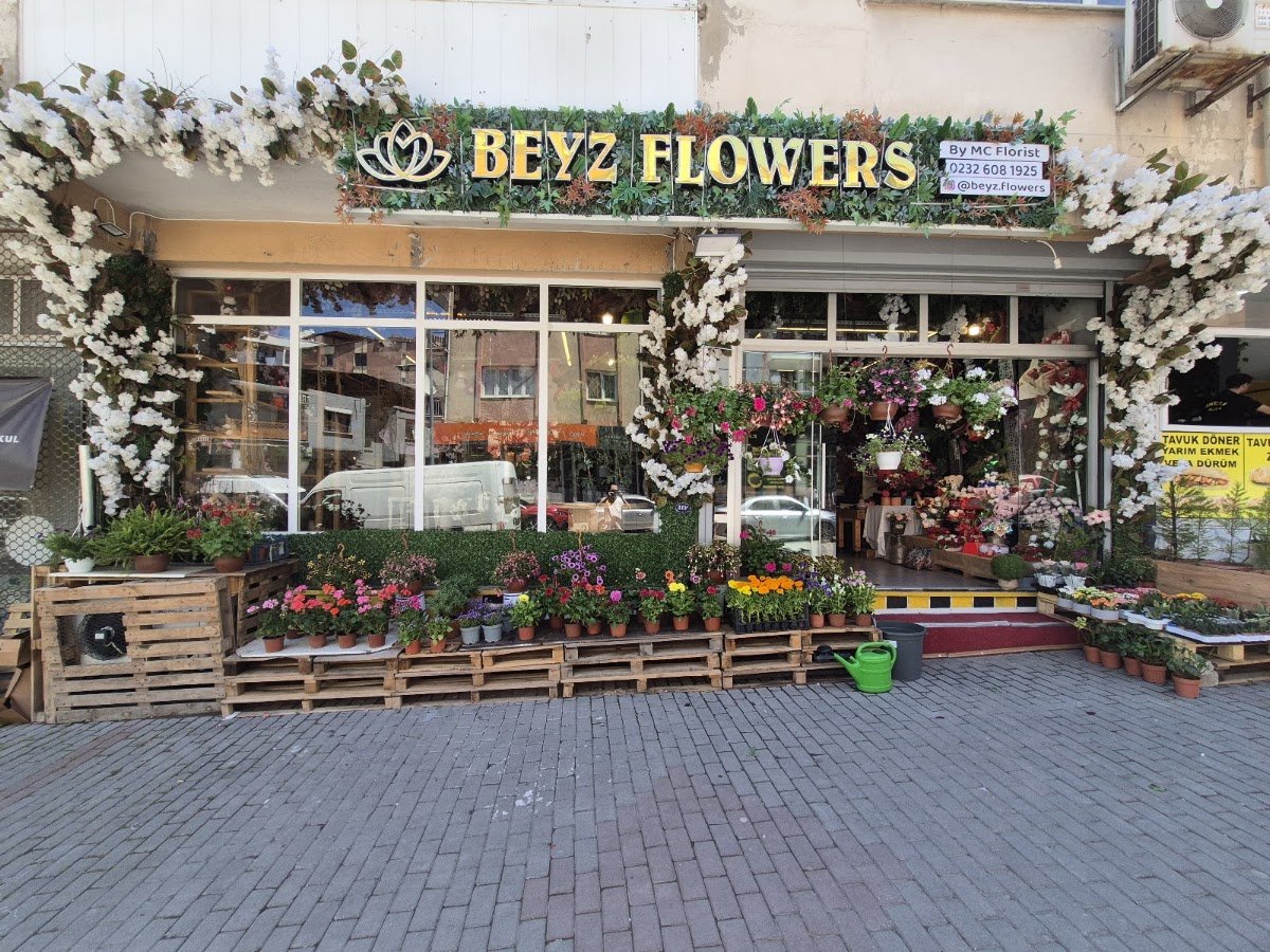 Beyz Flowers By Mc Florist