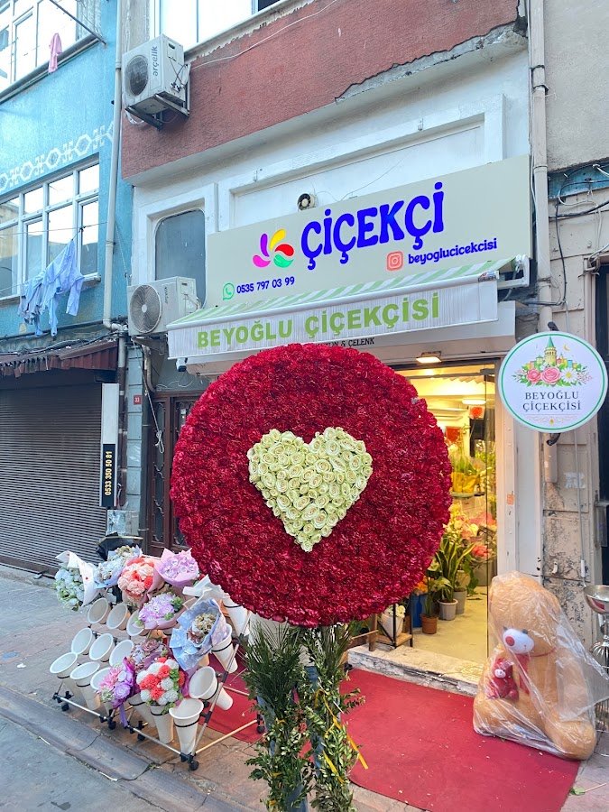 Beyoğlu Çiçekçisi