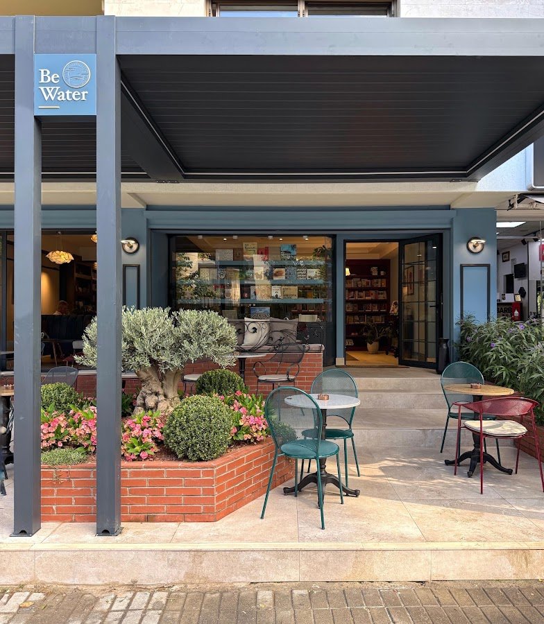 Be Water Coffee & Book Store
