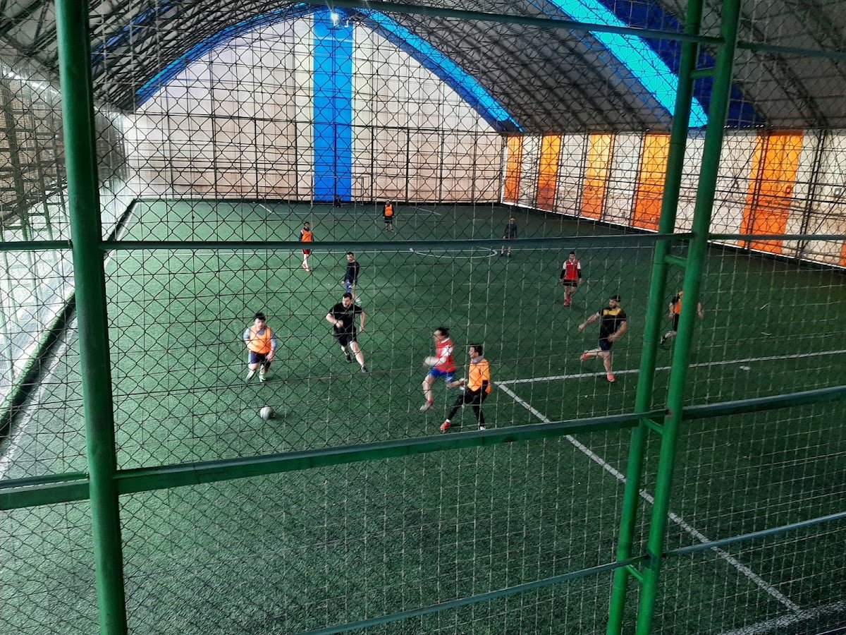 Sporland Halısaha(Açık-Kapalı)