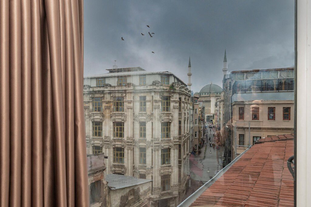 Taksim Boutique Central