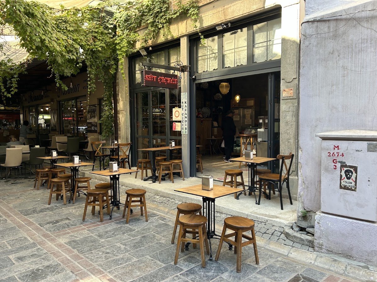 Süt Çiçeği Hisarönü Şubesi