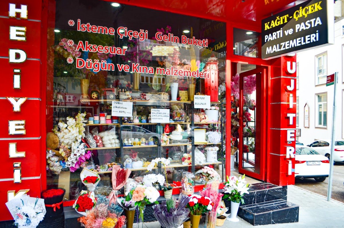 Sunarzade Isparta Yapay Çiçek Pasta ve Parti Malzemeleri