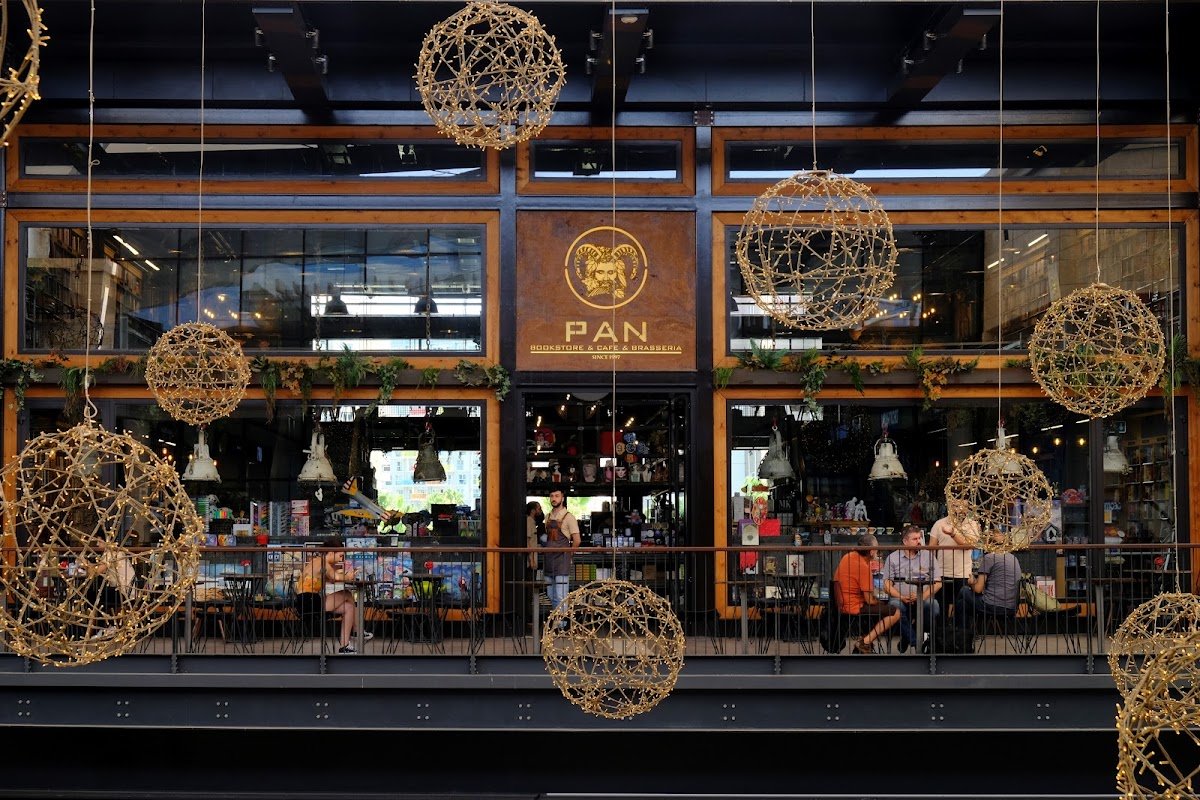 Pan Bookstore And Patisserie