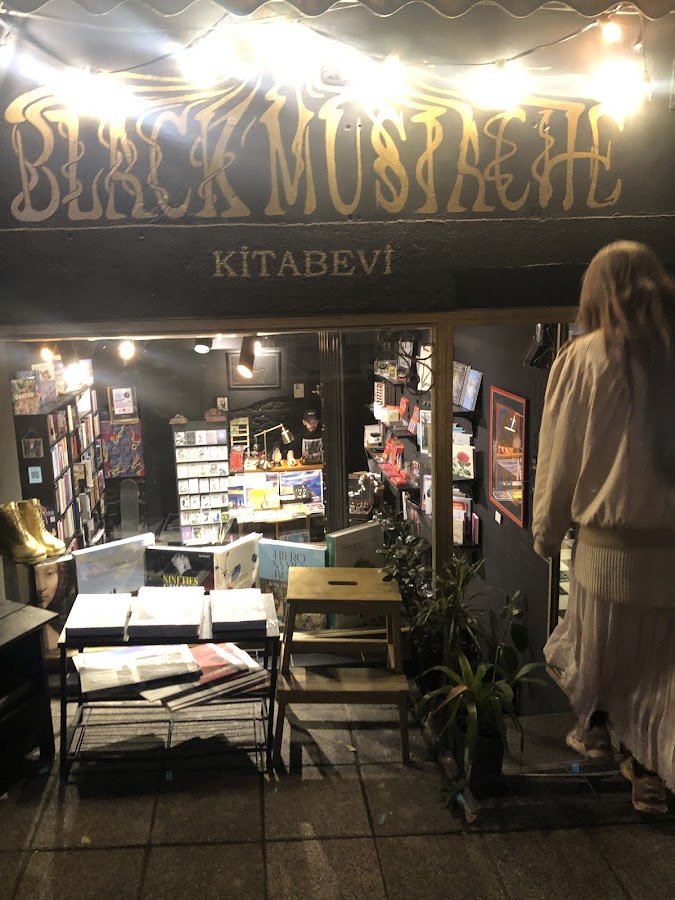 Black Mustache Kitabevi