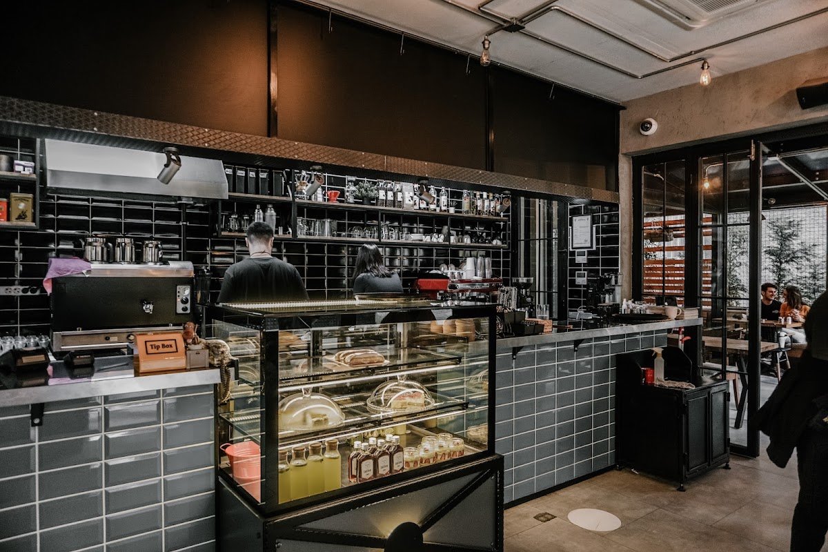 Root Coffee&More