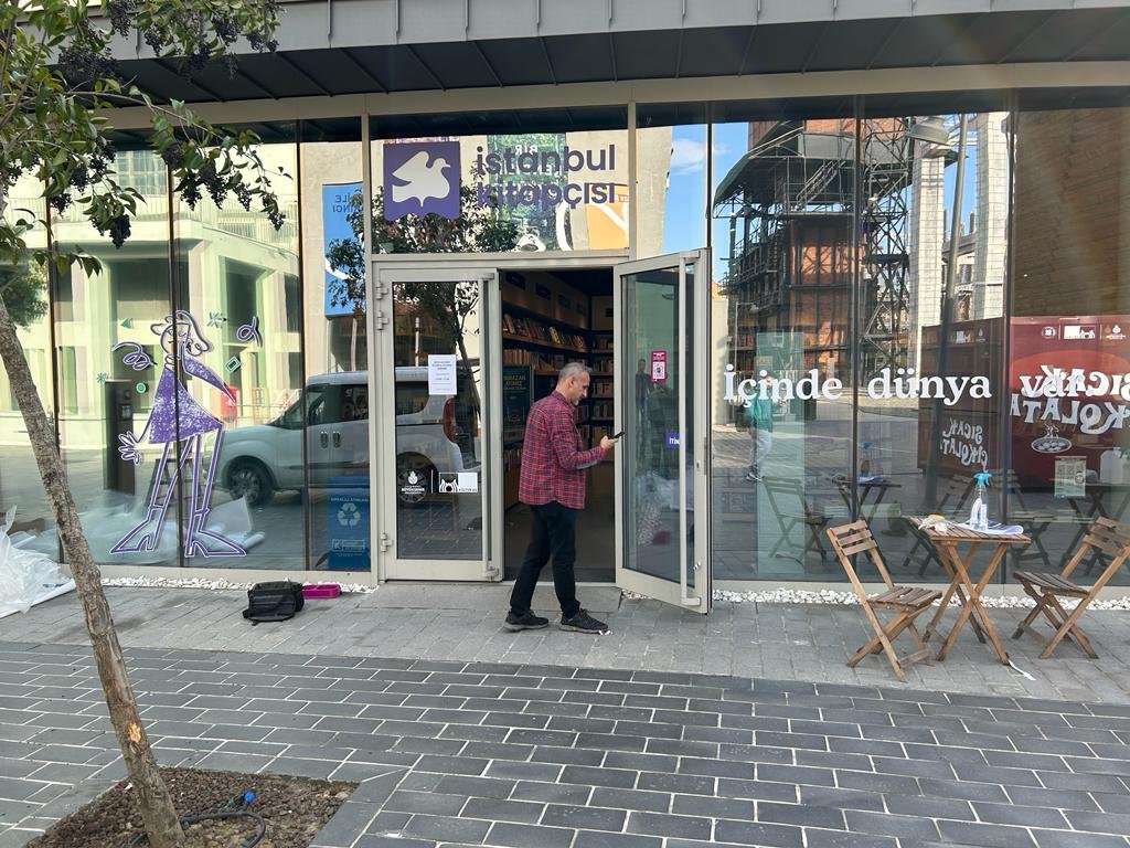 İstanbul Kitapçısı