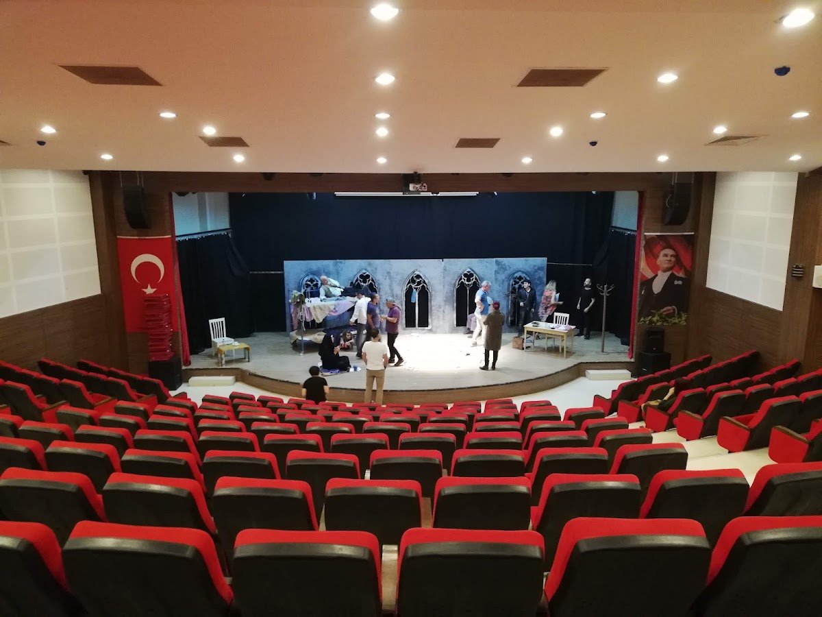 Menderes Belediyesi Nikah Sarayı ve Kongre Sanat Merkezi