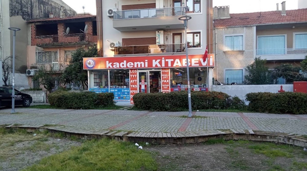 Akademi Kitabevi / Tyt - Ayt - Yks - Lgs - Spk Kitapları