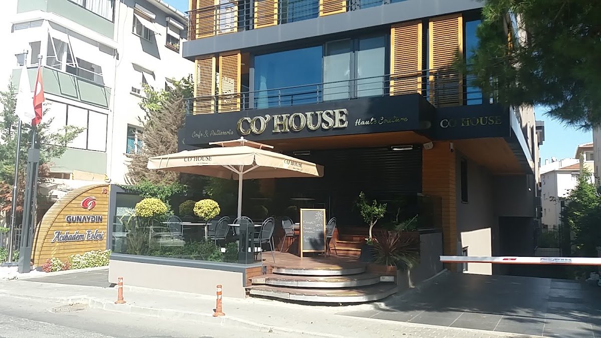 Co'house Haute Couture