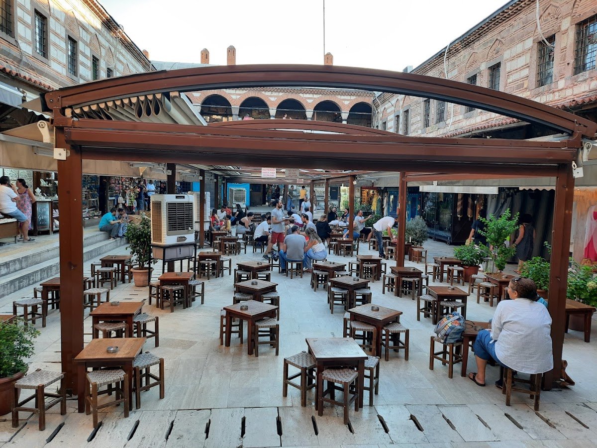 Kızlarağası Han Kemeraltı