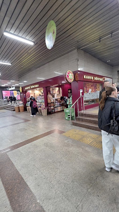 Kahve Dünyası-Taksim Metro