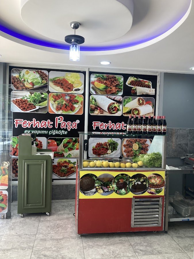 Ferhat Paşa Evyapımı Çiğköfte İmalathanesi Doğal Şalgam Salata Sosu Acı Sos İmlatanesiyle Hizmet Vermektedir