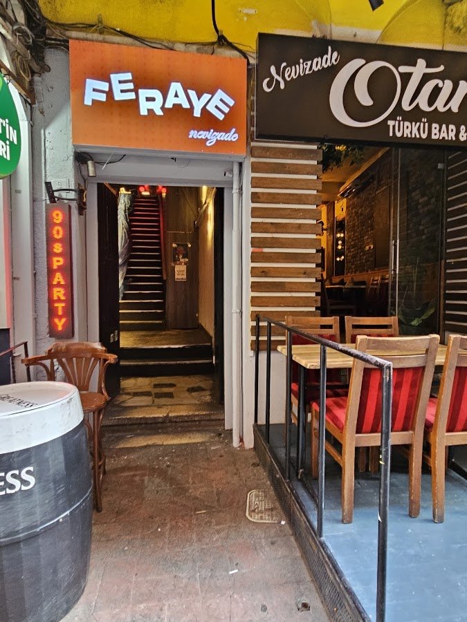 Feraye Nevizade Teras