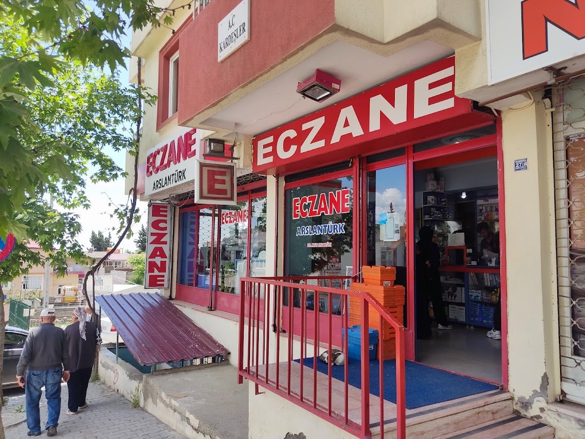Arslantürk Eczanesi