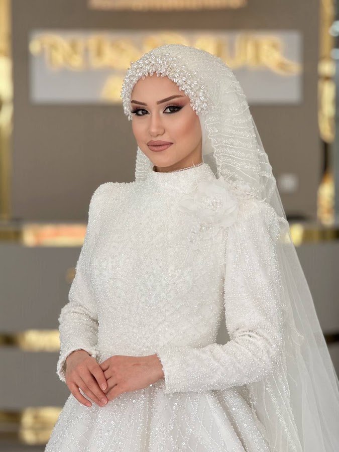 Nisanur Ümraniye Gelinlik Gelin Başı Kaftan Evi Kuaför Güzellik Merkezi
