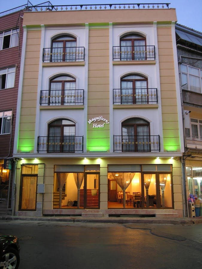 Magnificent Otel