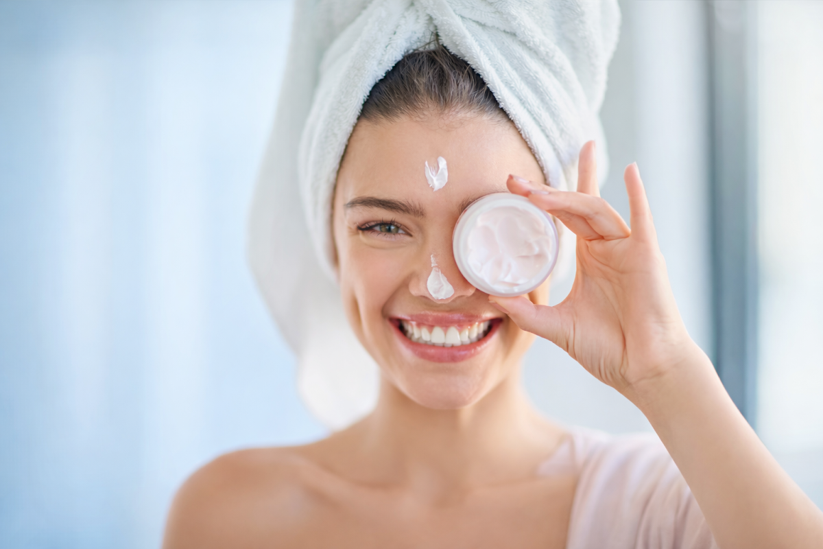 Catmosfer Güzellik Stüdyosu / Kadıköy Lazer Epilasyon / Kadıköy Hydrafacial Cilt Bakımı / Kadıköy Buz Lazer