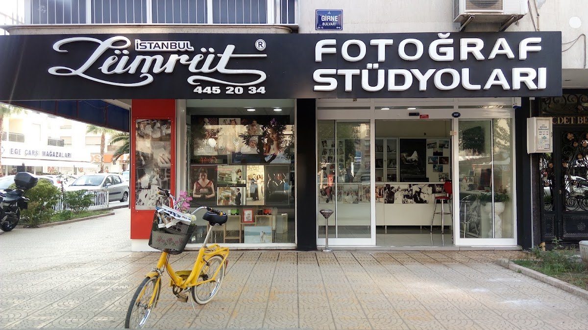 Zümrüt Fotoğraf Stüdyoları