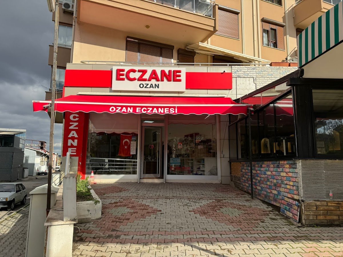 Ozan Eczanesi