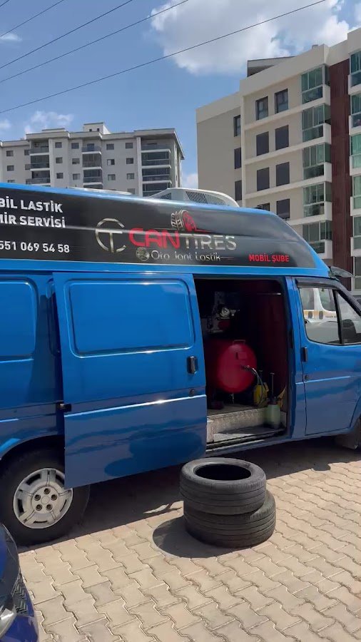 Lastikçi Yolda Lastik Tamiri Mobil