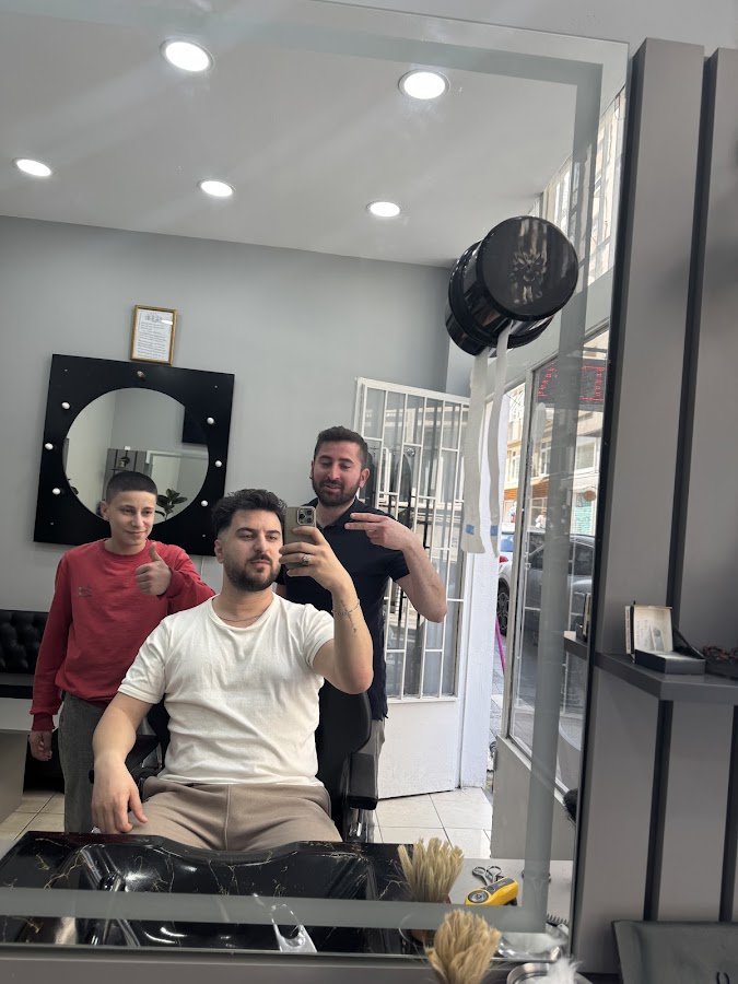 Mehmet Arda Erkek Kuaforu & Haır Desıgn