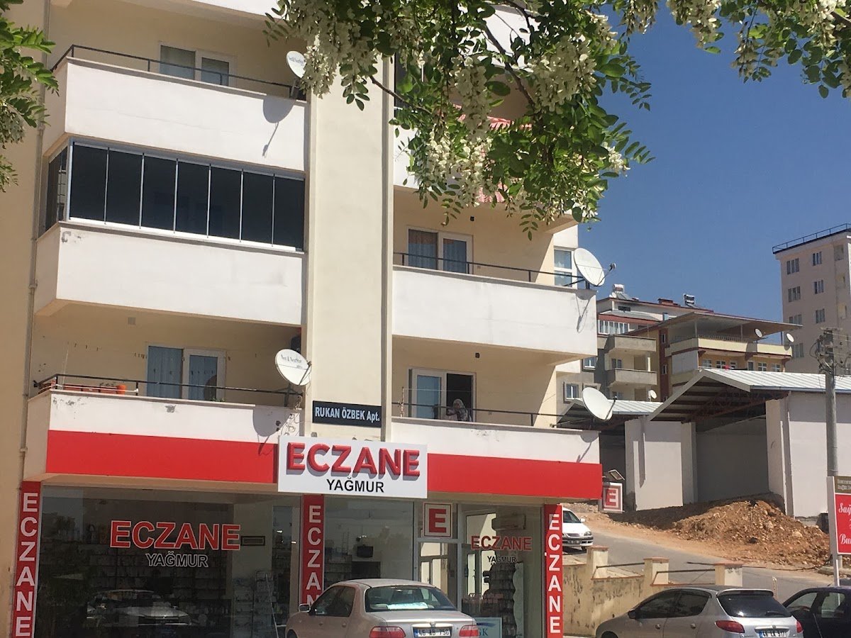 Yağmur Eczanesi