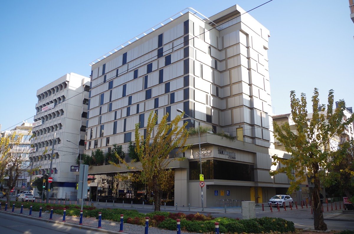 İzmir Büyükşehir Belediyesi İzelman A.Ş. Tam Otomatik Alsancak Otoparkı