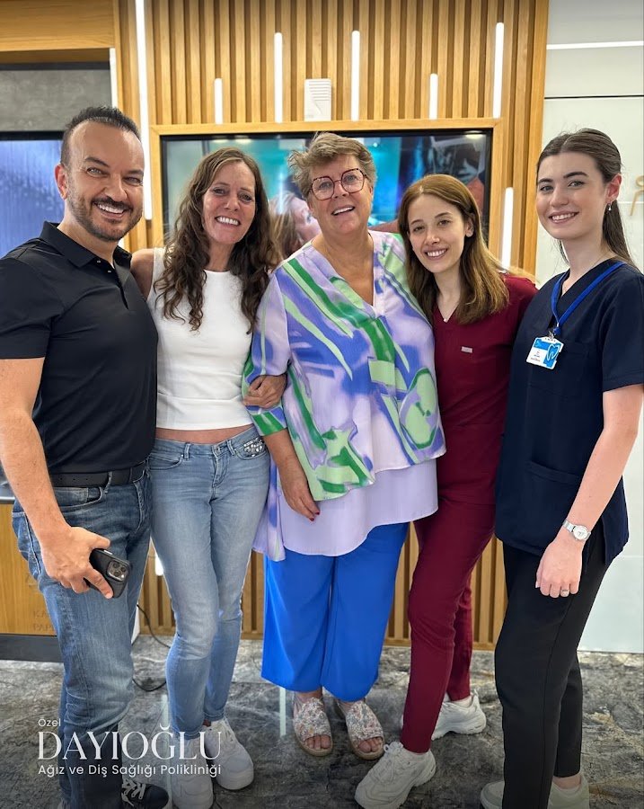 Tandarts Reis Turkije Dental Clinic Istanbul / Kadıköy Dayıoğlu Diş Polikliniği