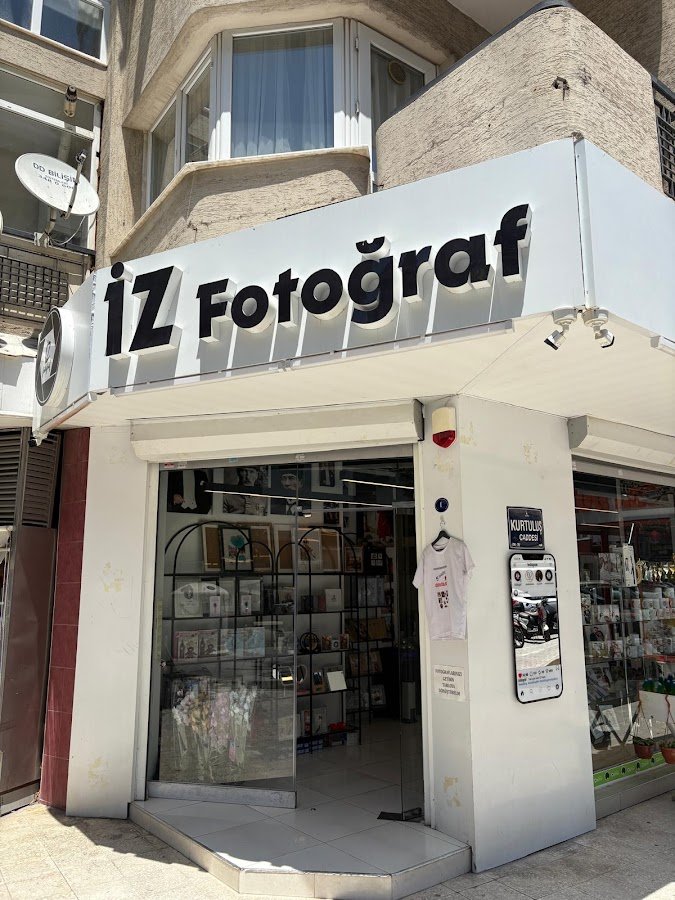 İz Fotoğraf Çiçekçilik