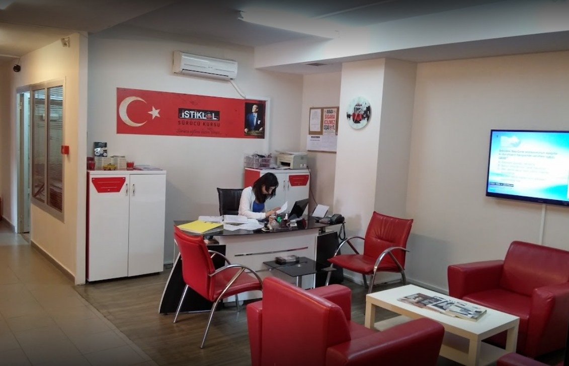 İstiklal Sürücü Kursu Taksim Şubesi