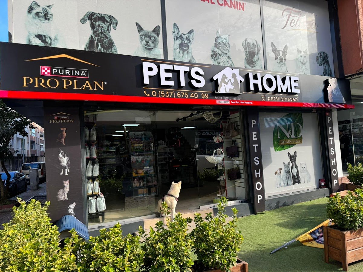 Pets Home Pet Shop