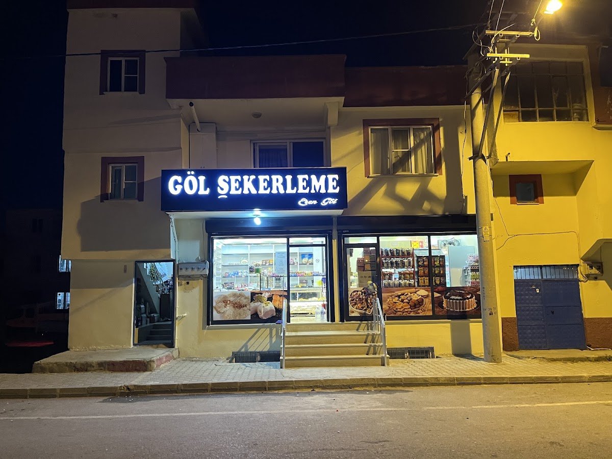Göl Şekerlme