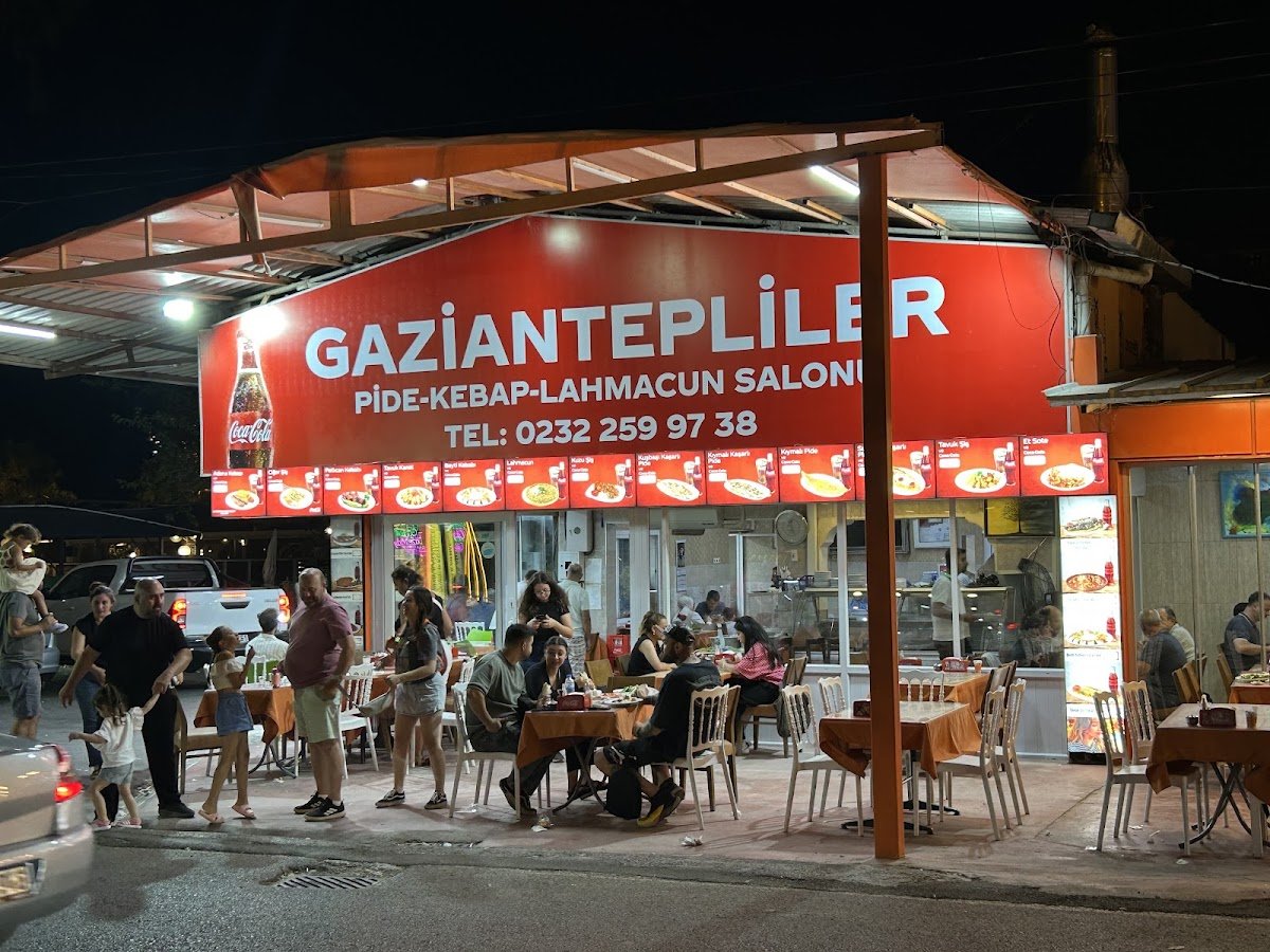 Gaziantepliler Pide-Kebap-Lahmacun Salonu