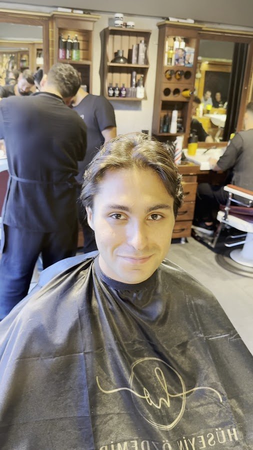 Hüseyin Özdemir Barbers Club