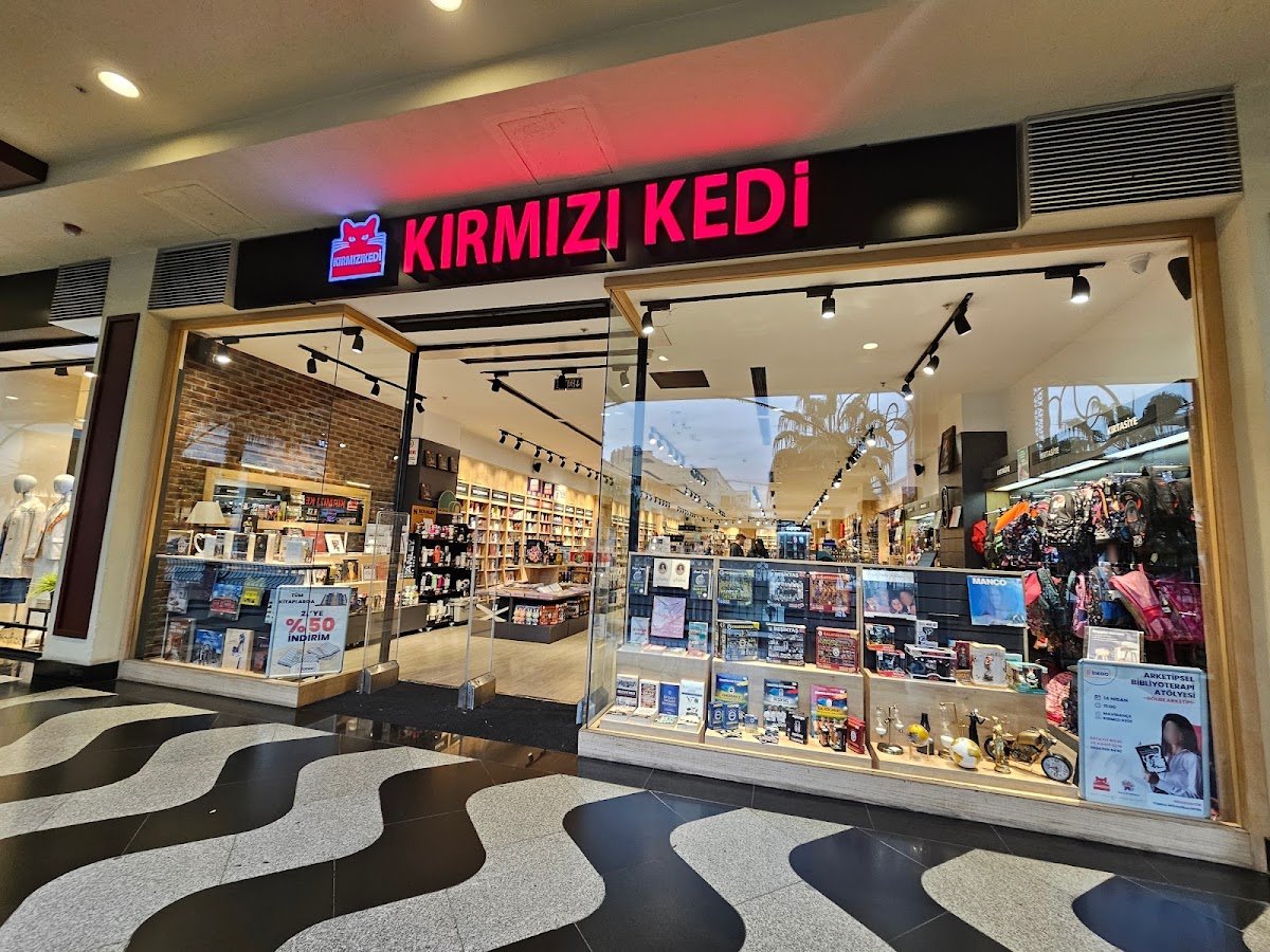Kırmızı Kedi Mavibahçe