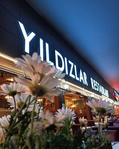 Yıldızlar Restaurant | Bosphorus View Seafood