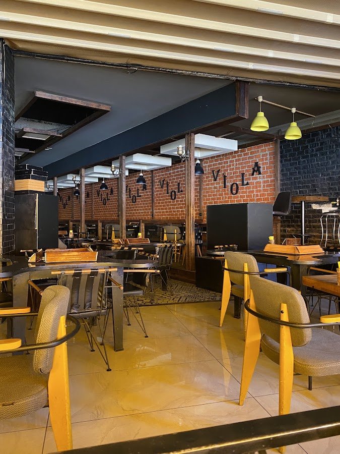 Viola Cafe & Bakery