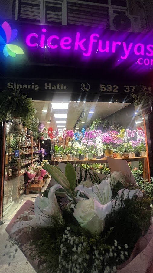 Üsküdar Çiçekçi - Çiçek Furyası - İstanbul Flowers Shop