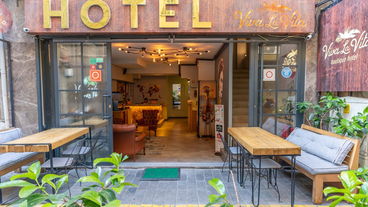 Viva La Vita Hotels Alsancak