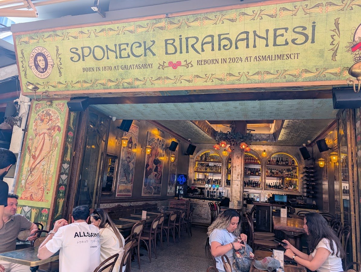 Sponeck Birahanesi
