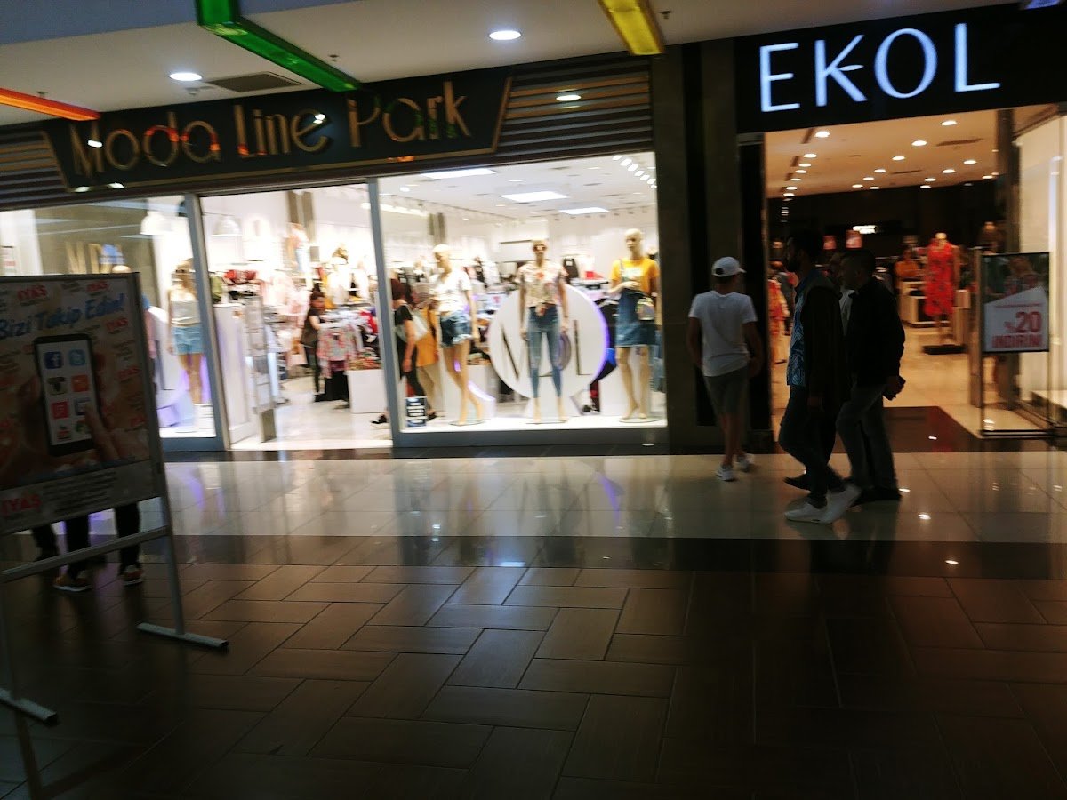 Modaline İyaş
