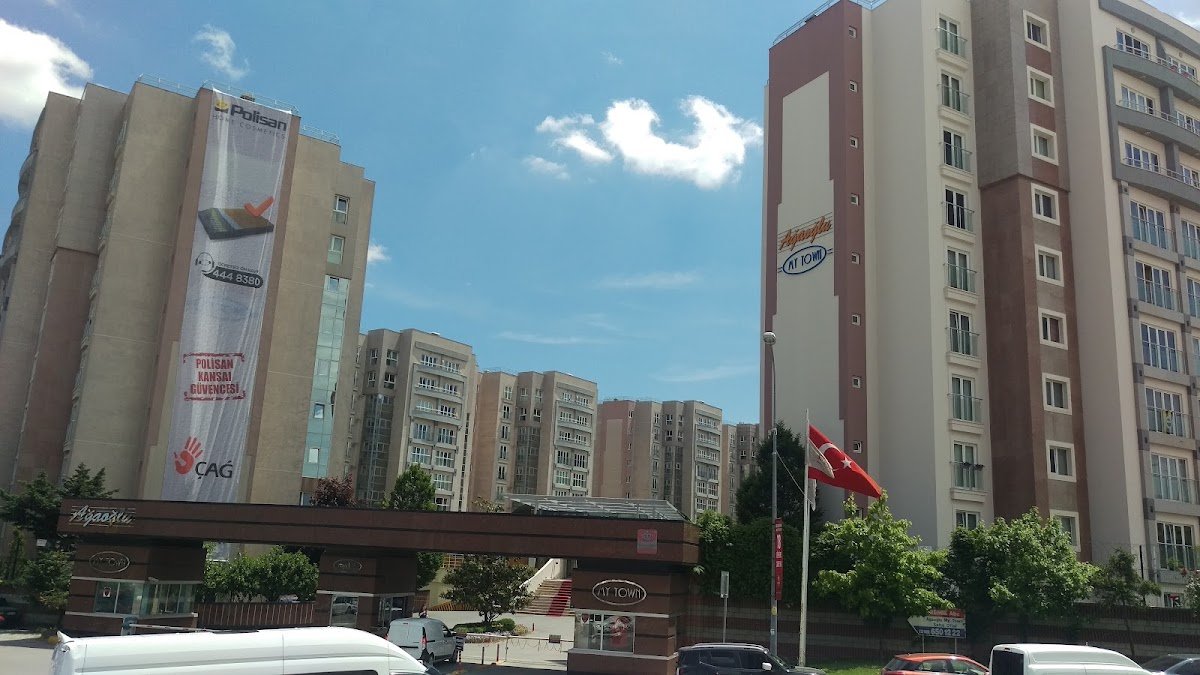 Re / Max Abc Ağaoğlu My Town Satış Ofisi