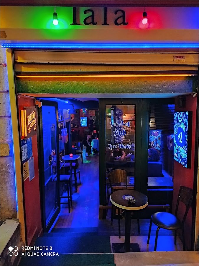 Lala Bar