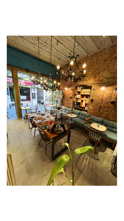 Nomadz House Cafe